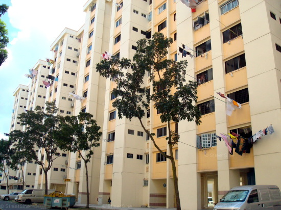 Yishun Street 22 thumbnail photo